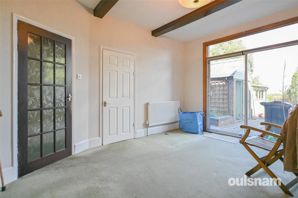 House in Sandwell, West Midlands - More
