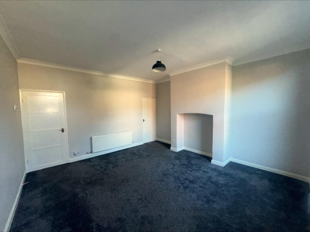 House in Wakefield - View 2