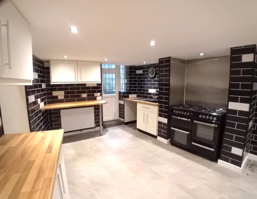 Additional image 3 of Green Head Lane, Utley, Keighley, BD20