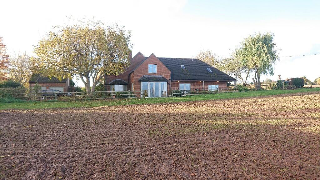 Main image of property: 2 Bannut Cottages Sytchampton Ombersley,DY13 9TA