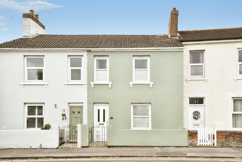 Main image of property: Eastcott Road, Swindon