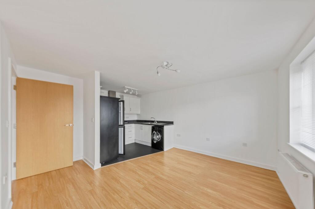 Apartment in Warrington - More