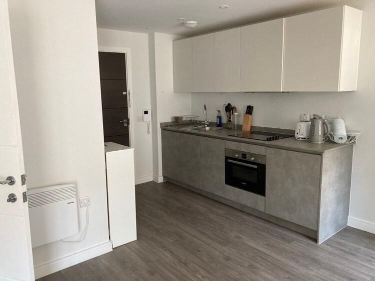 Apartment in Bristol - View 4