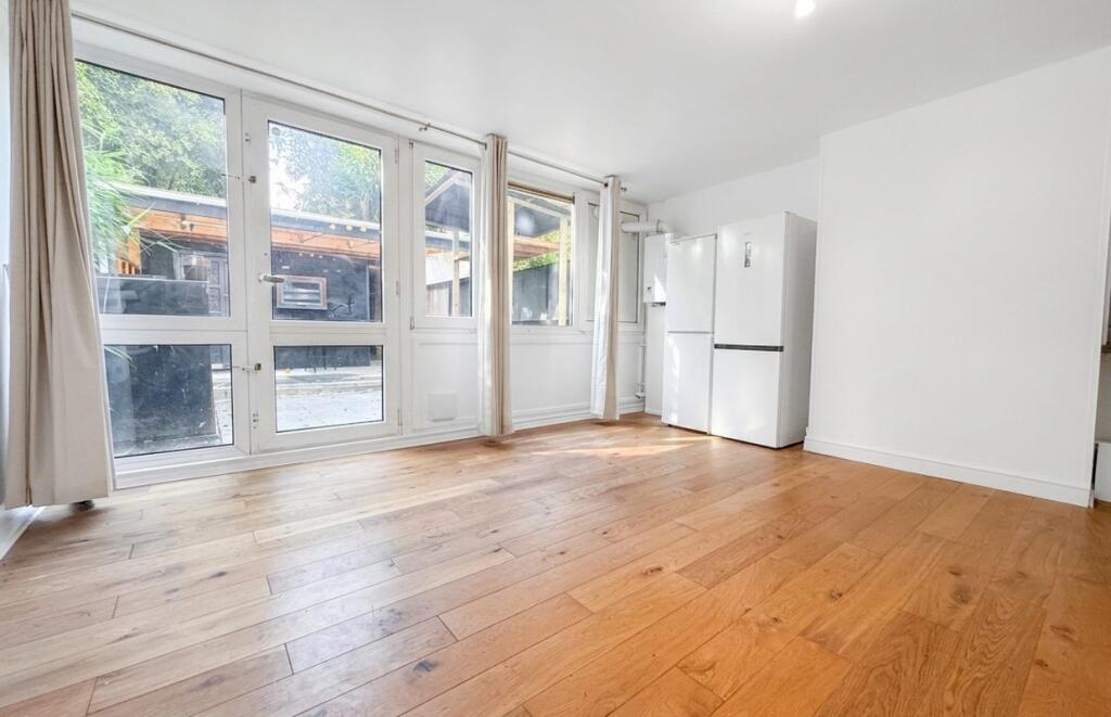 Apartment in London - View 4