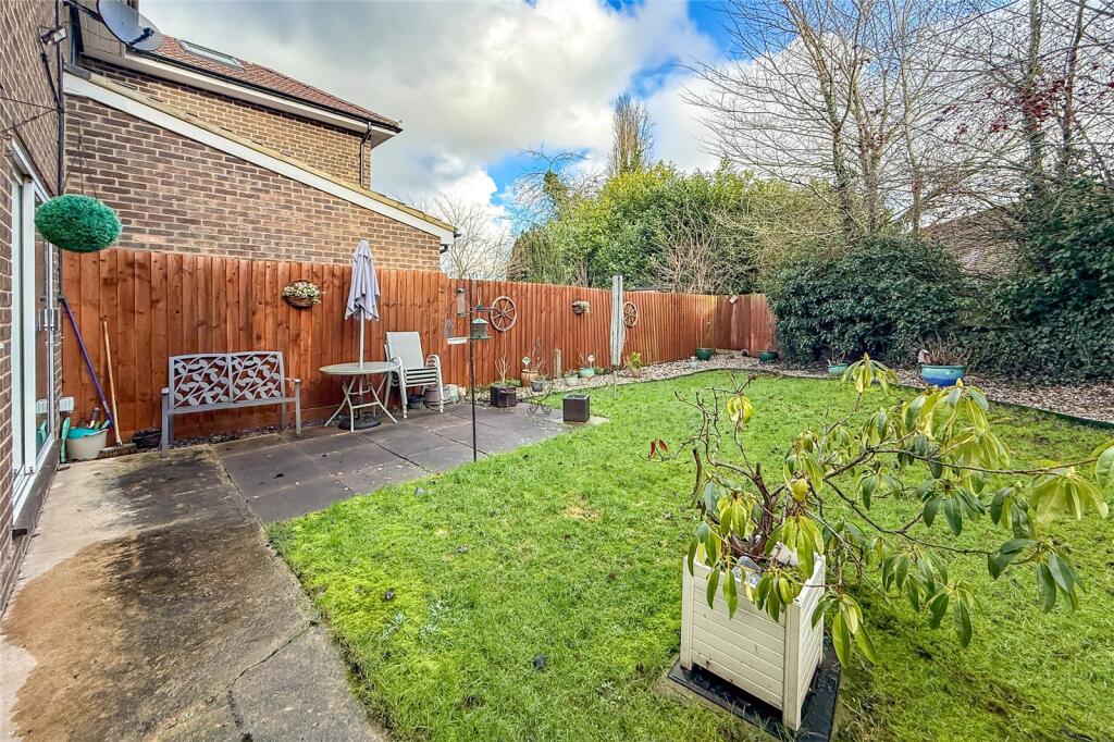 Additional image 12 of Tiverton Court, Harpenden, Hertfordshire, AL5
