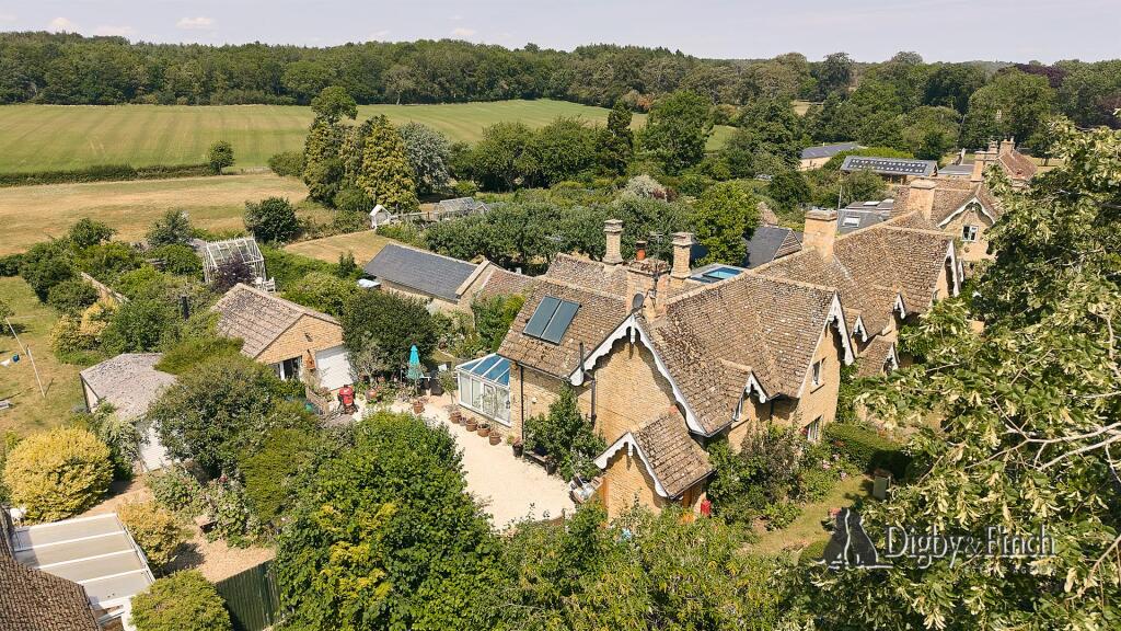 House in Laxton - View 3