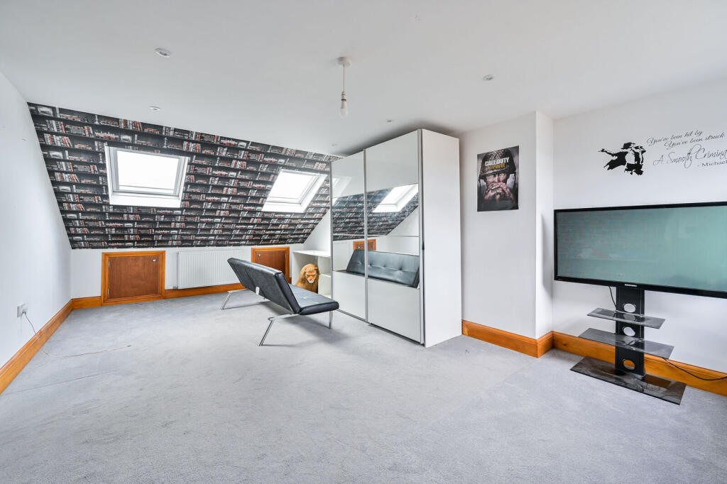 House in London - View 5