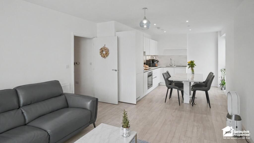Forastero House, 24 Farine Avenue, Hayes, Greater London - View 3