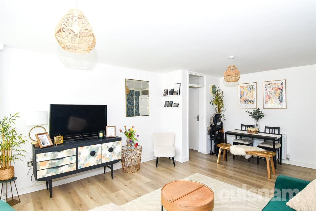 Pinehurst Drive, Kings Norton, Birmingham, West Midlands, B38 - More