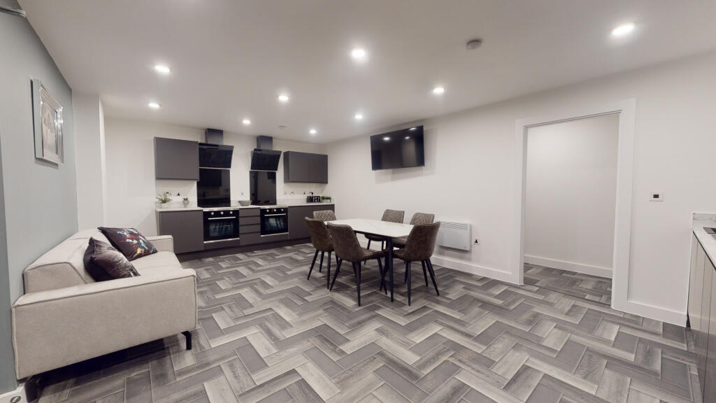 Main image of property: Graduation House, Beeston
