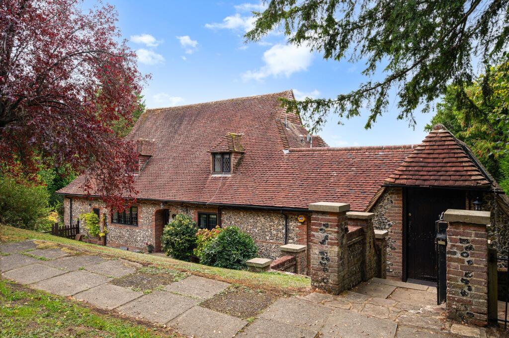 House in Reigate and Banstead, Chipstead