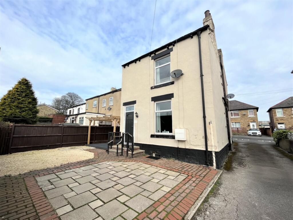 Main image of property: Old Bank Road, Dewsbury, WF12