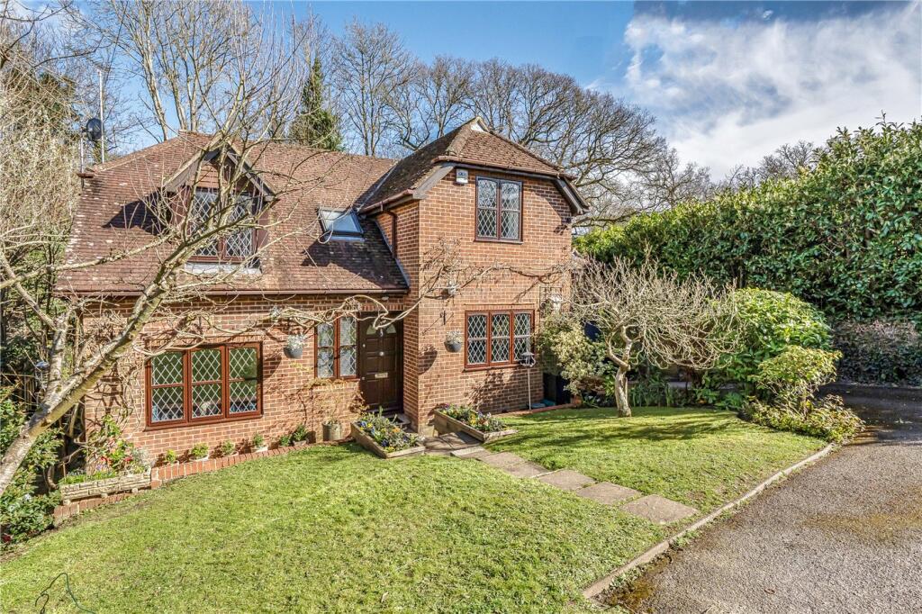 Main image of property: High Street, Rowledge, Farnham, Surrey, GU10