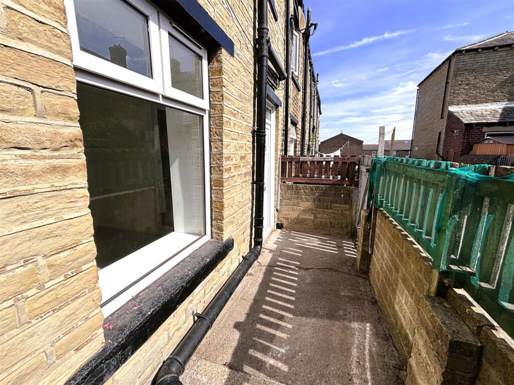 House in Bradford, West Yorkshire - More