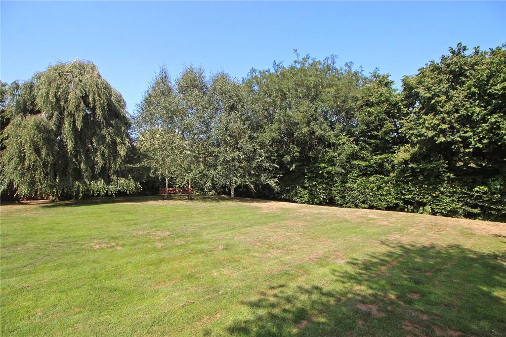 The Street, Surlingham, Norwich, Norfolk, NR14 photo 3