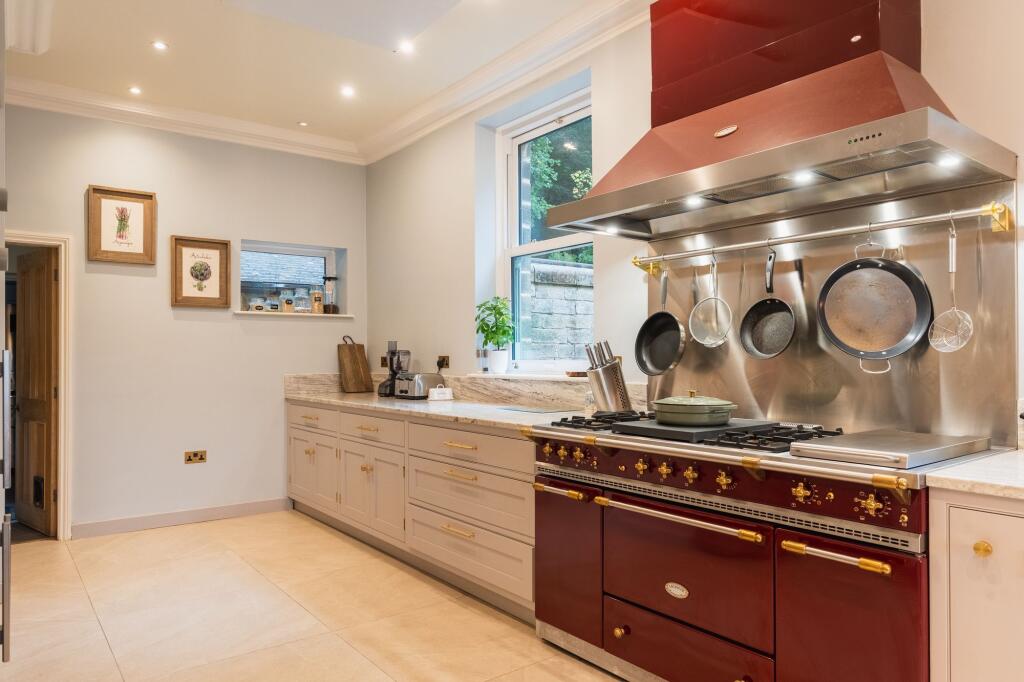 House in Derbyshire Dales, Darley Dale - View 4