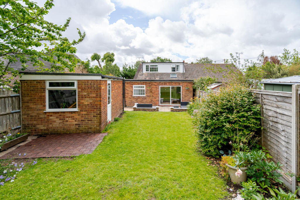 Main image of property: Dunstable Road, Tilsworth, LU7