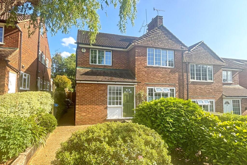 Main image of property: Kelvedon Close, Kingston Upon Thames, KT2