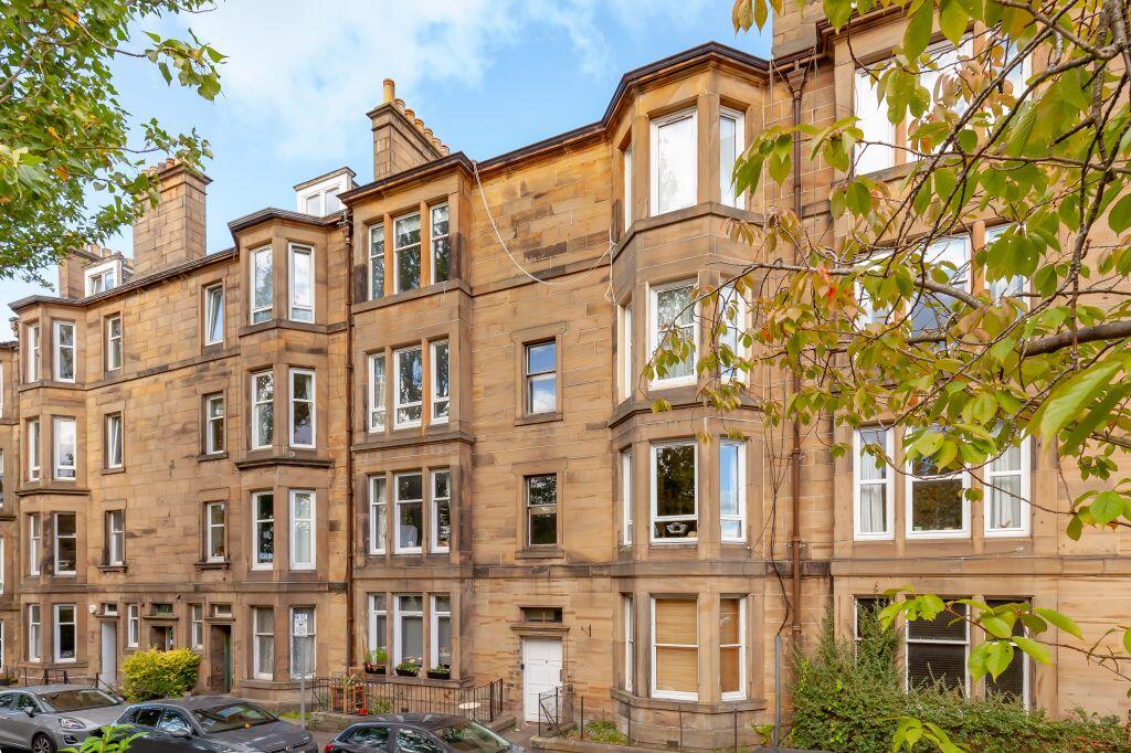 Main image of property: 9/8 Hermand Terrace, Edinburgh, EH11 1QZ