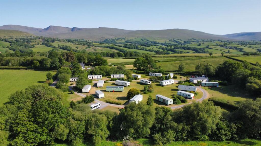 Main image of property: Llanddeusant, Llangadog