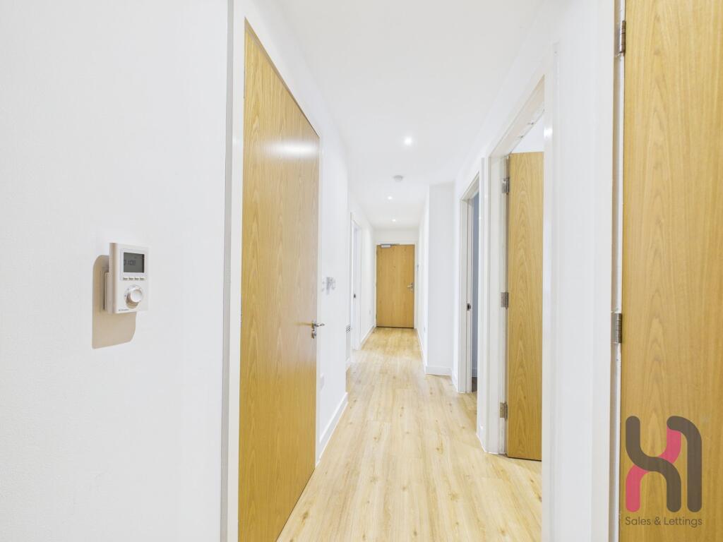 Apartment in Manchester - View 5