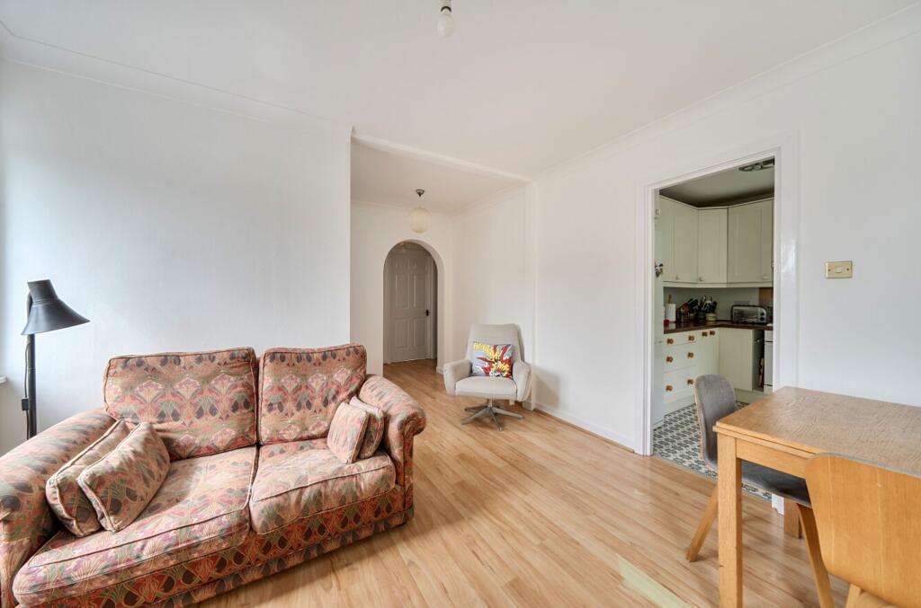Apartment in London - More