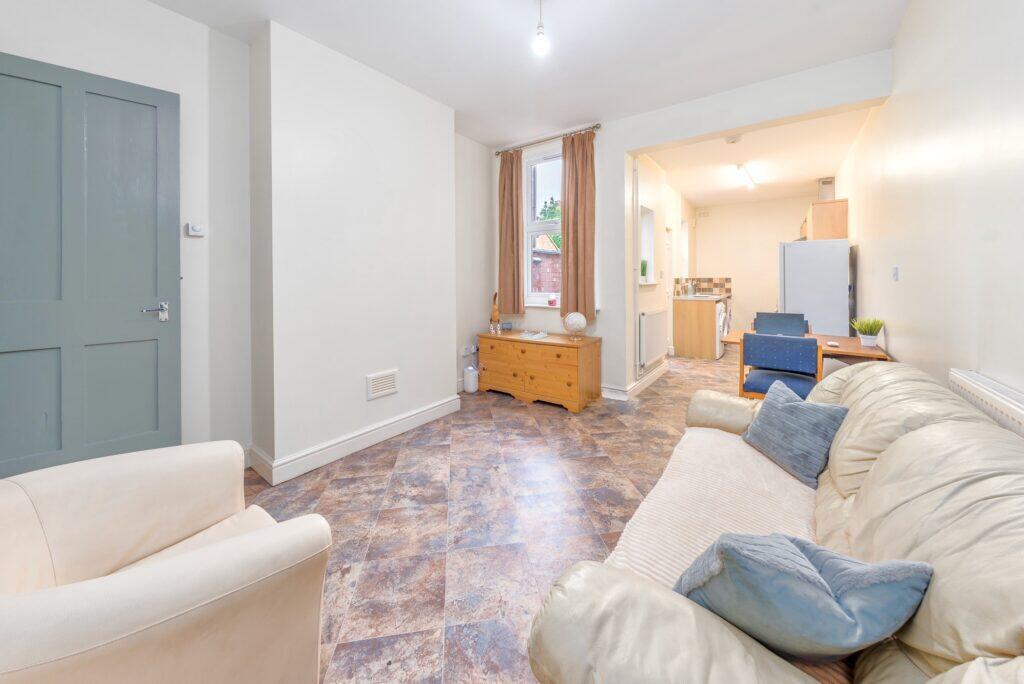 Main image of property: Montague Road, Leicester LE2 1TJ