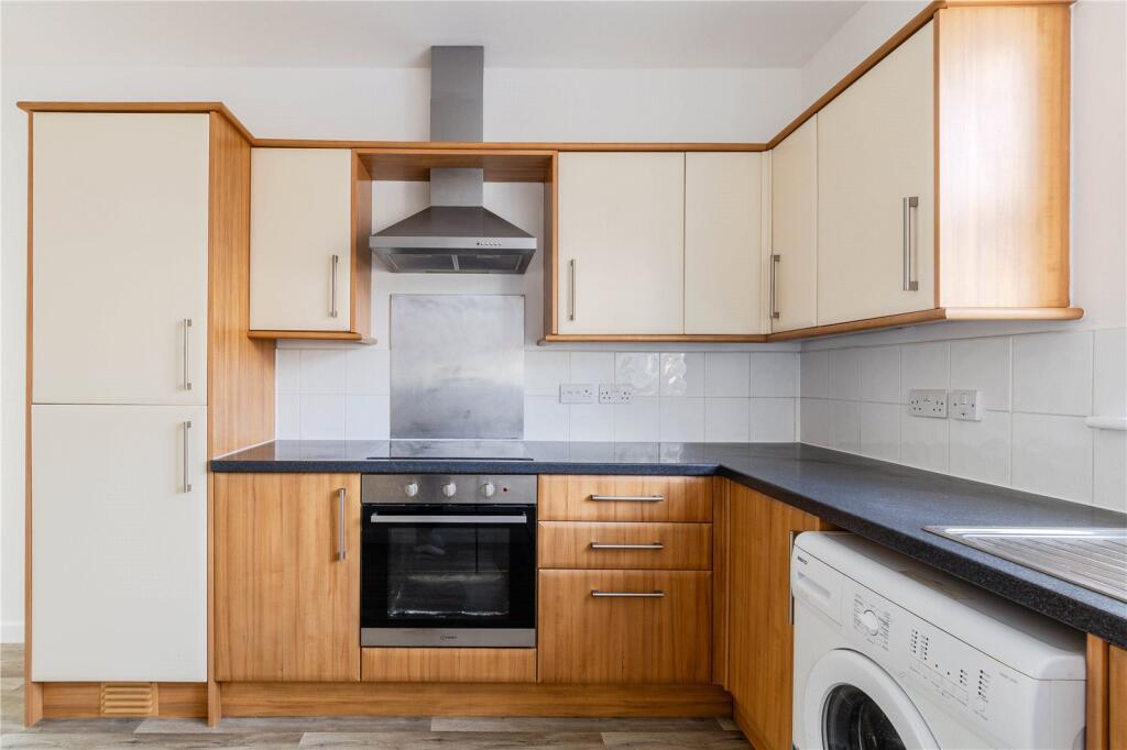 Apartment in Bristol, Brislington - View 5
