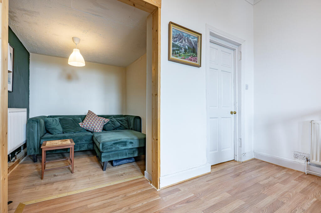 Apartment in Glasgow, Milnbank, Dennistoun - View 5