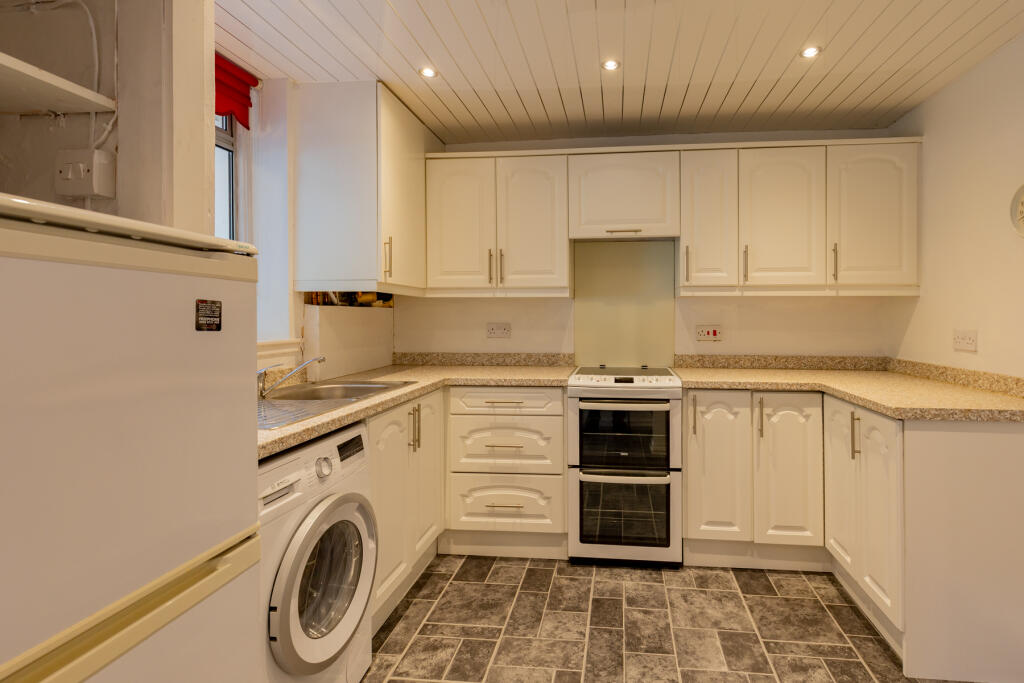Westland Drive, Glasgow, Glasgow City photo 3