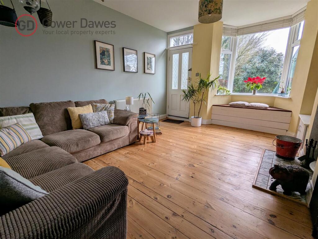 Main image of property: Malvern Road, Grays