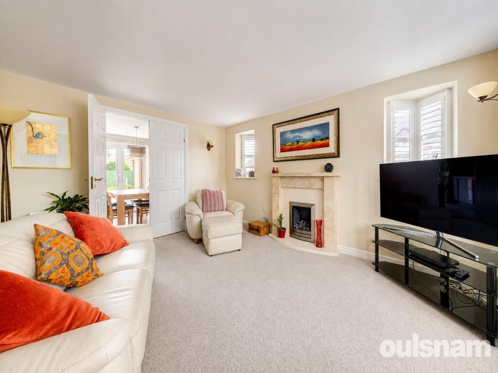 House in Worcester - View 4