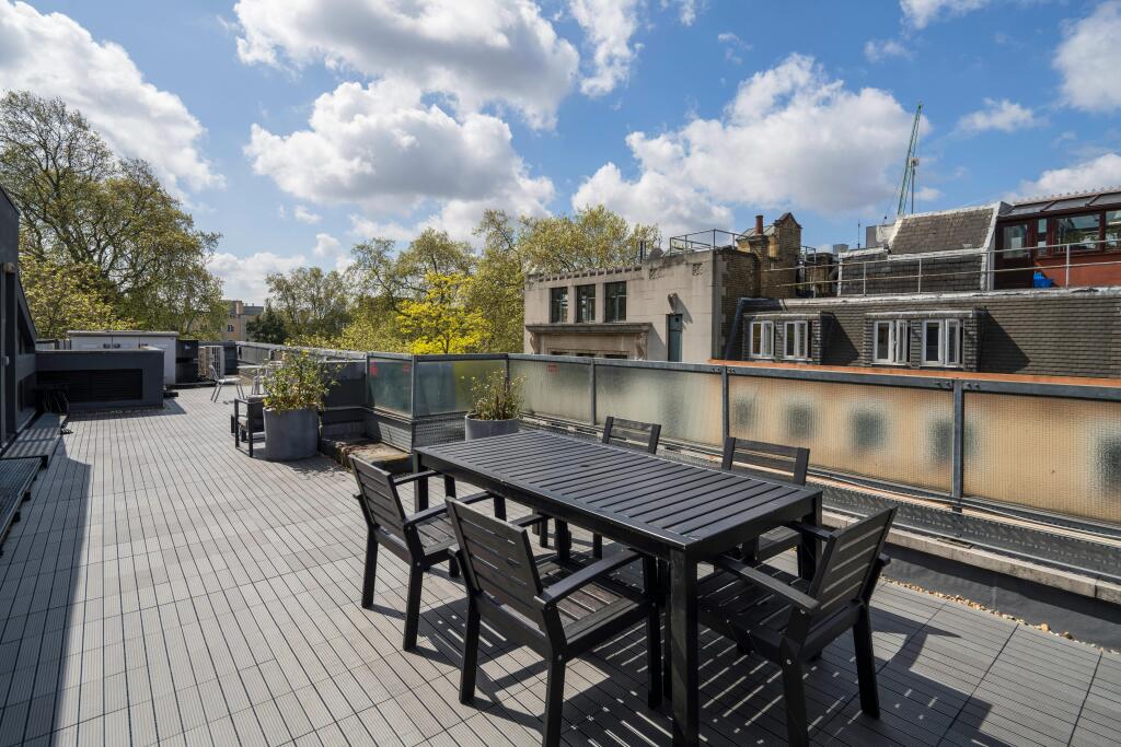 Communal roof terrace.jpg