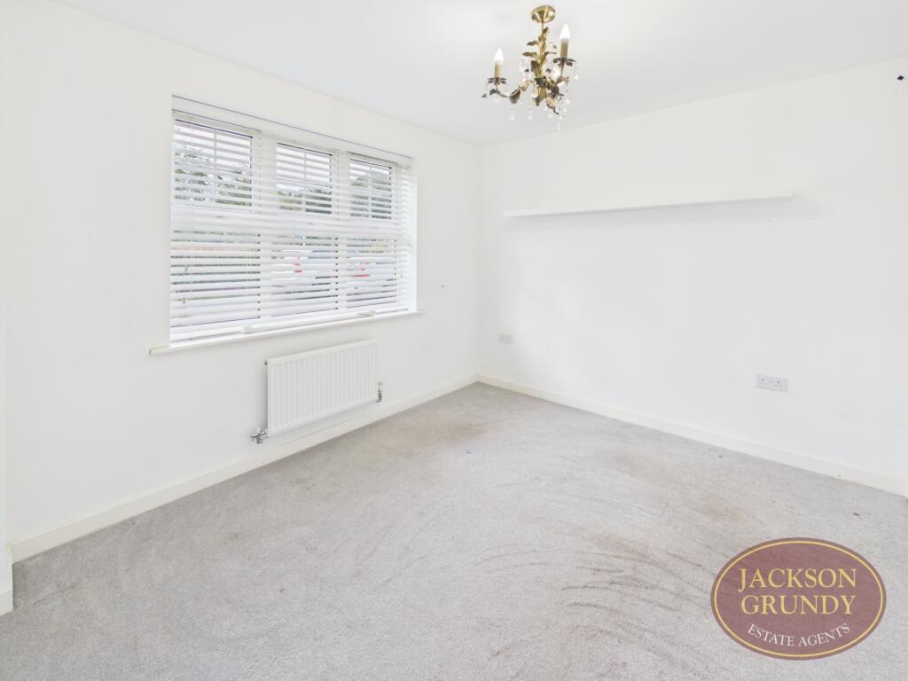 House in Northampton - View 5