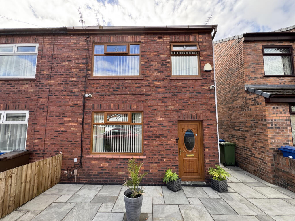 3-bed terraced on Battersby Street, Ince, WN2, £150,000