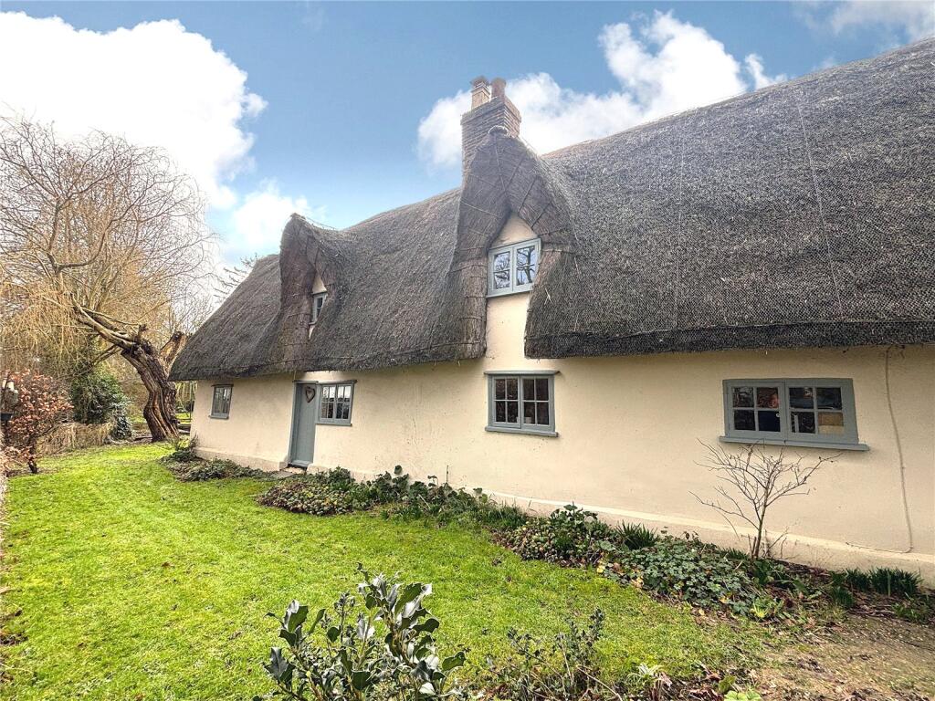 Main image of property: Main Road, Hemingstone, Ipswich, Suffolk, IP6