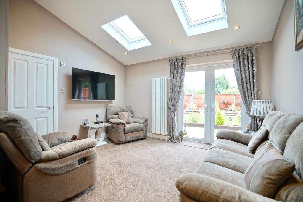 House in Peterborough - View 4