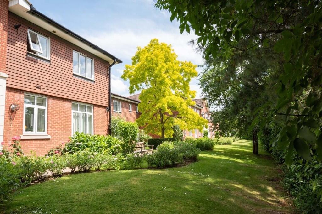 20 Farthing Court, 33 Langstone Way, Mill Hill, London, NW7 1GQ photo 3