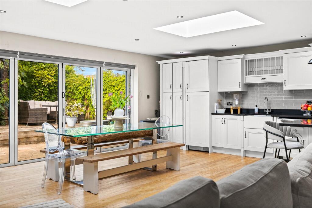 House in Brighton - View 4