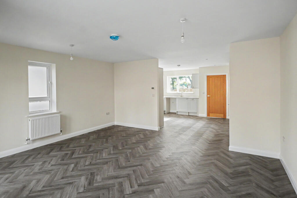 House in Northampton, Spencer - View 4