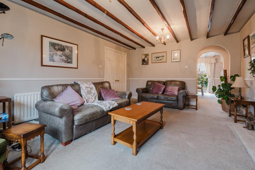 Partridge Way, Wincham photo 4
