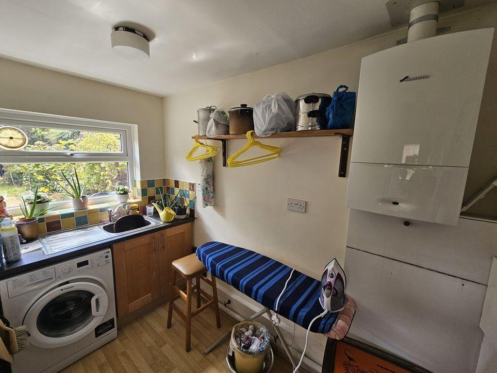 House in Birmingham, West Midlands - More