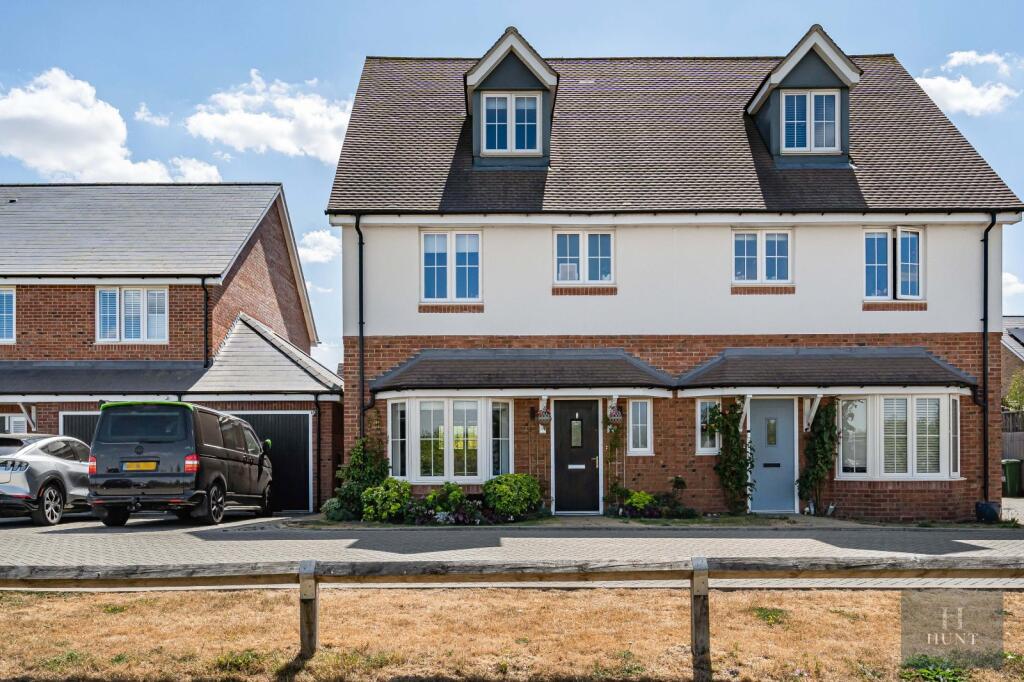 Main image of property: Coxon Close, Haddenham, Aylesbury, Buckinghamshire, HP17