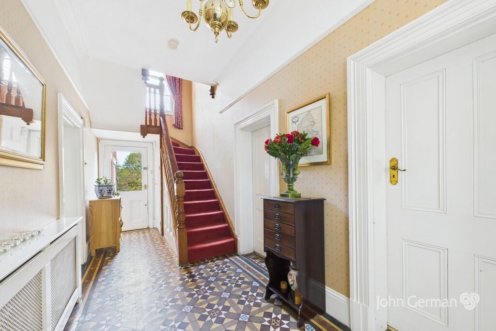 St. Johns Road, Stafford photo 2