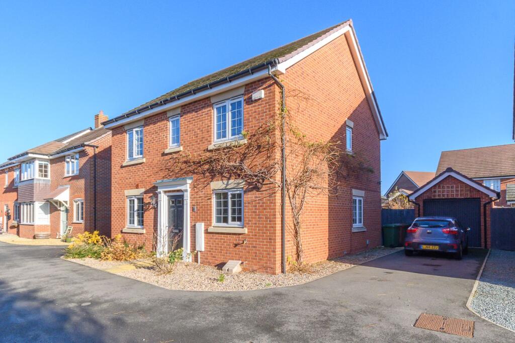 Main image of property: Birch Grove, Honeybourne WR11 7AF