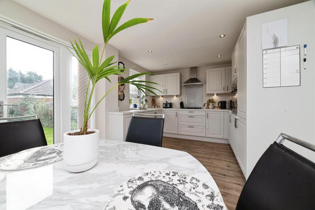 House in Woodmansey - View 3