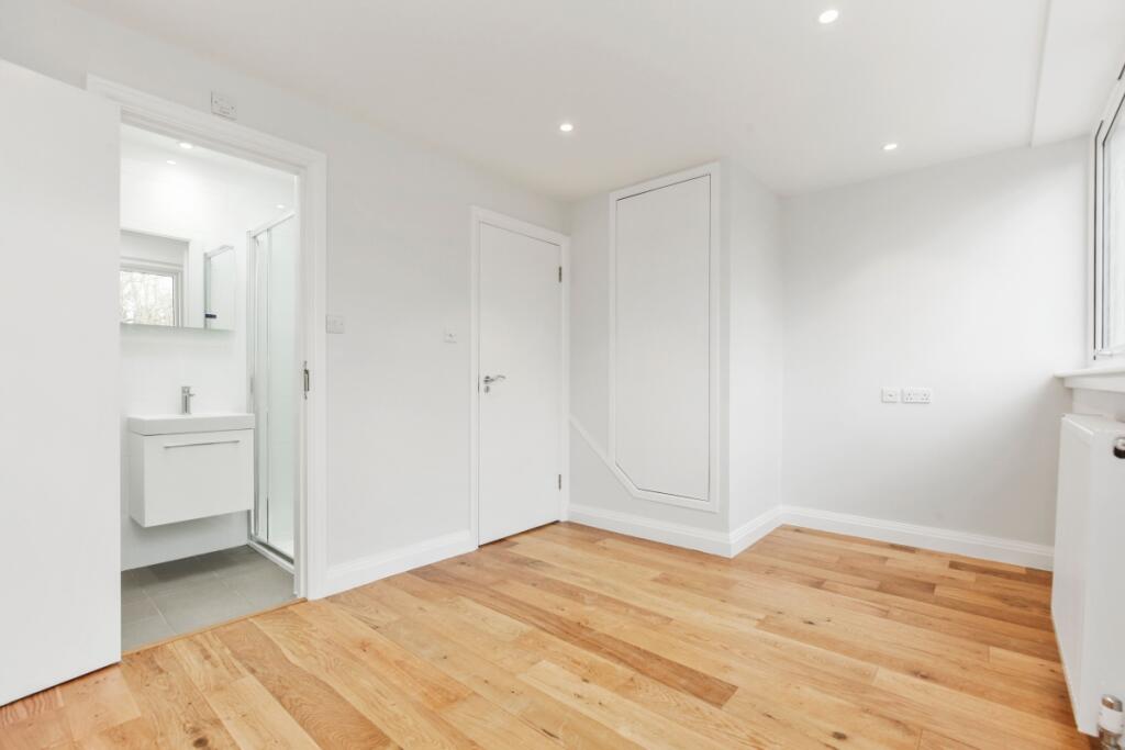 House in London, Brondesbury Park, Brondesbury - View 5