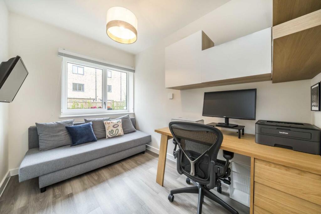 Apartment in London - View 4