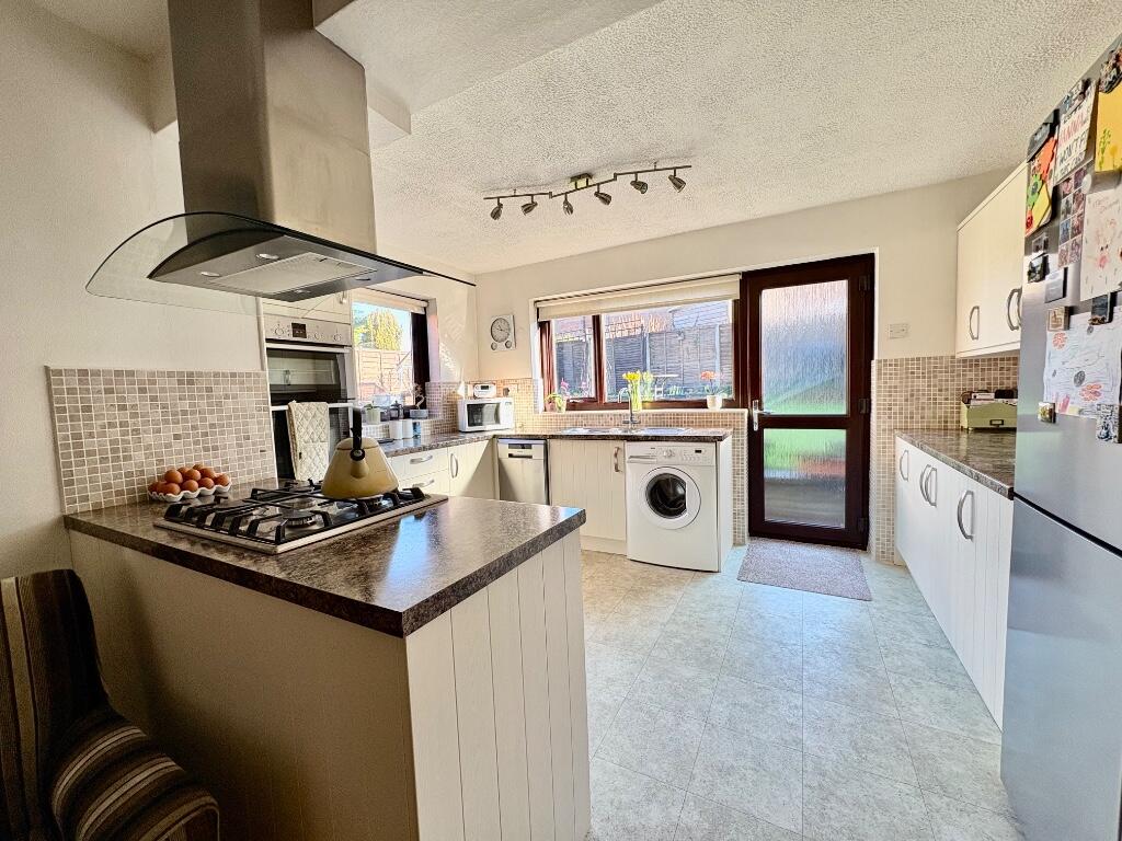 Radstone Way, Kingsthorpe photo 4