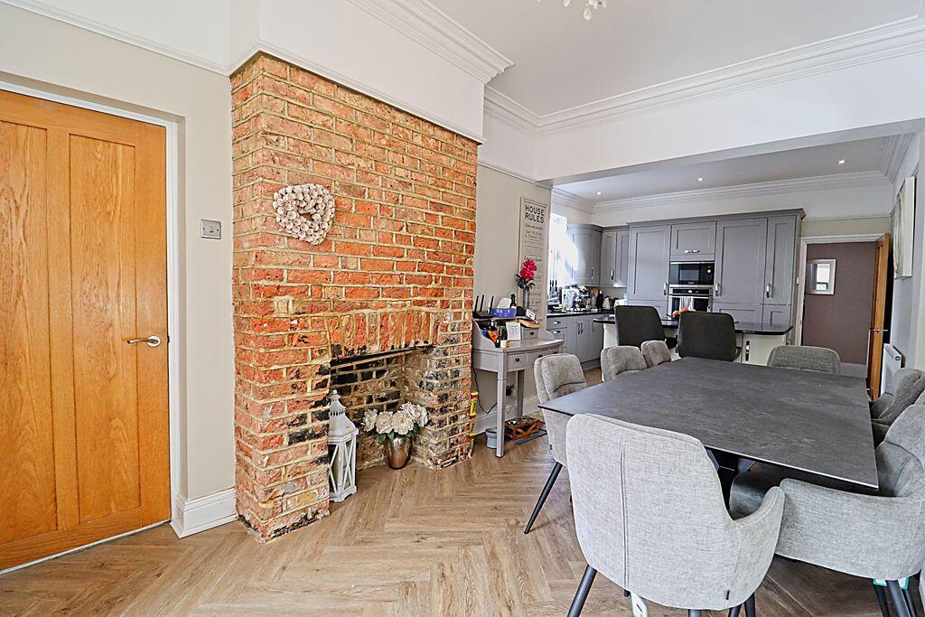 House in Castle Point, Essex - View 4
